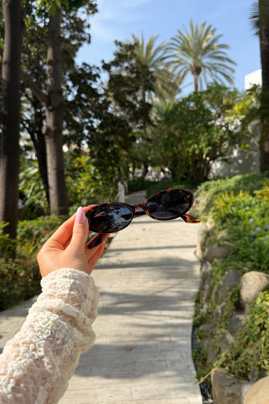 Lunettes de soleil ovales