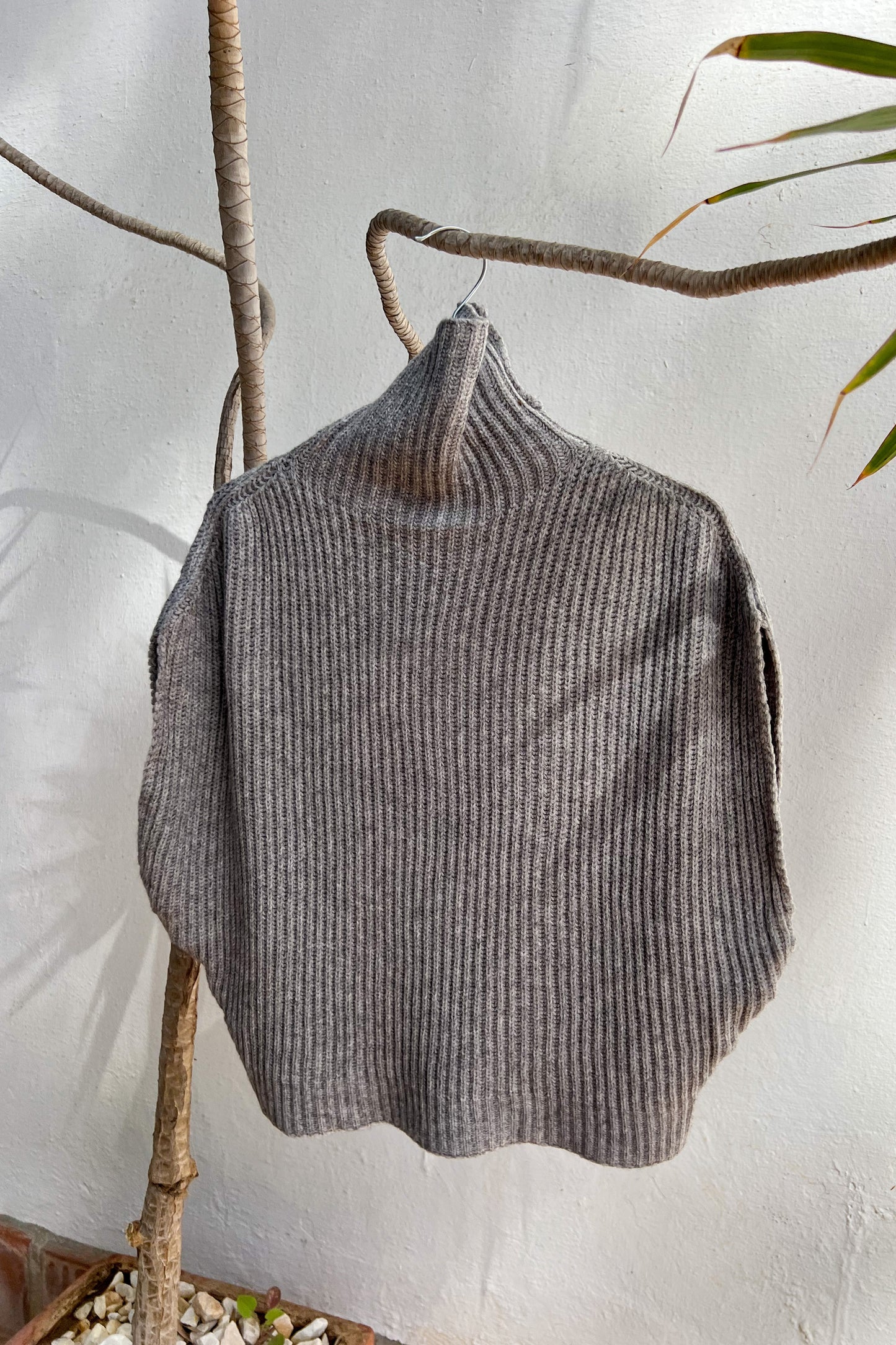 Pull sans manche GRIS