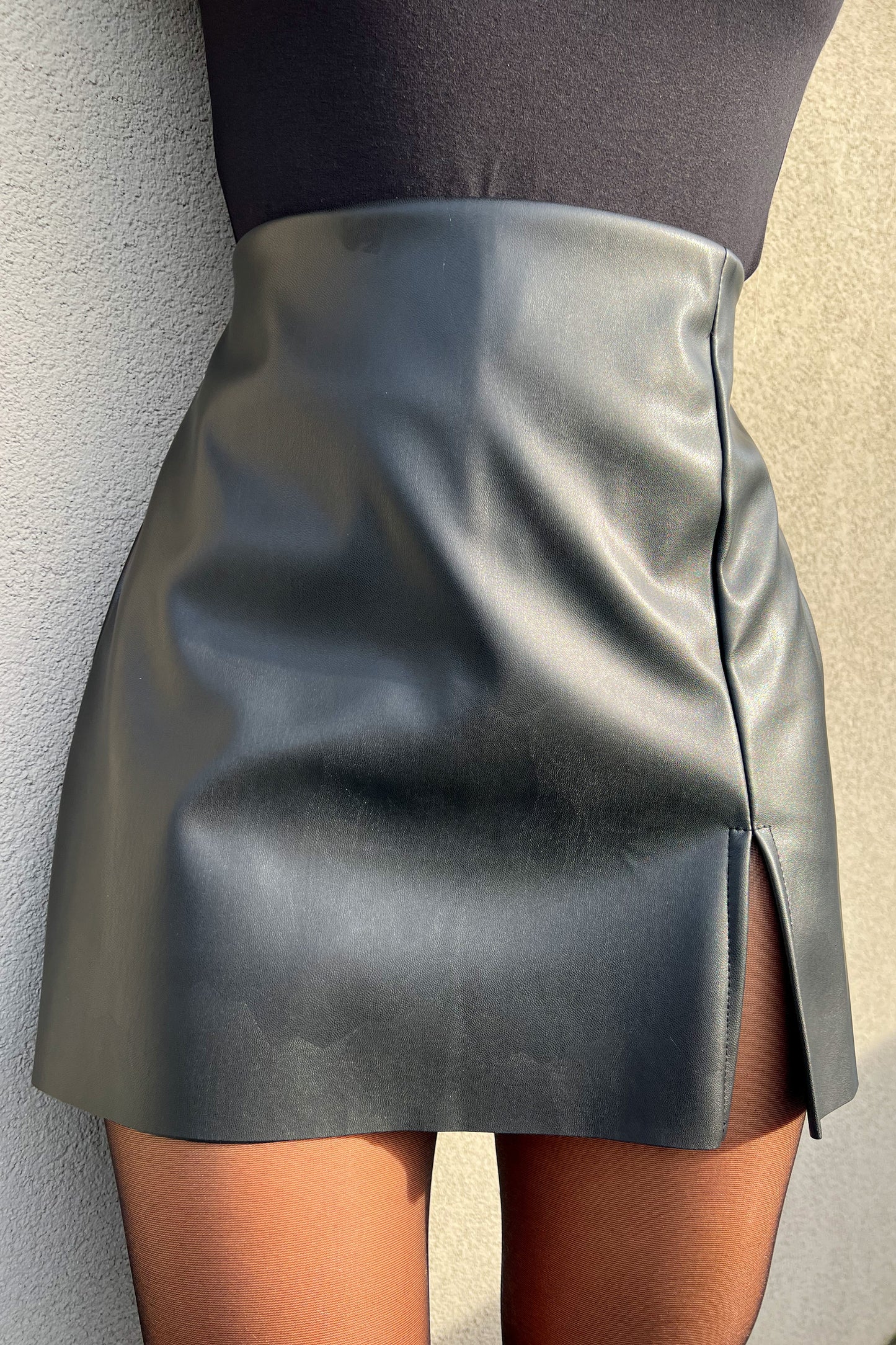 Jupe-short SIMILI noire