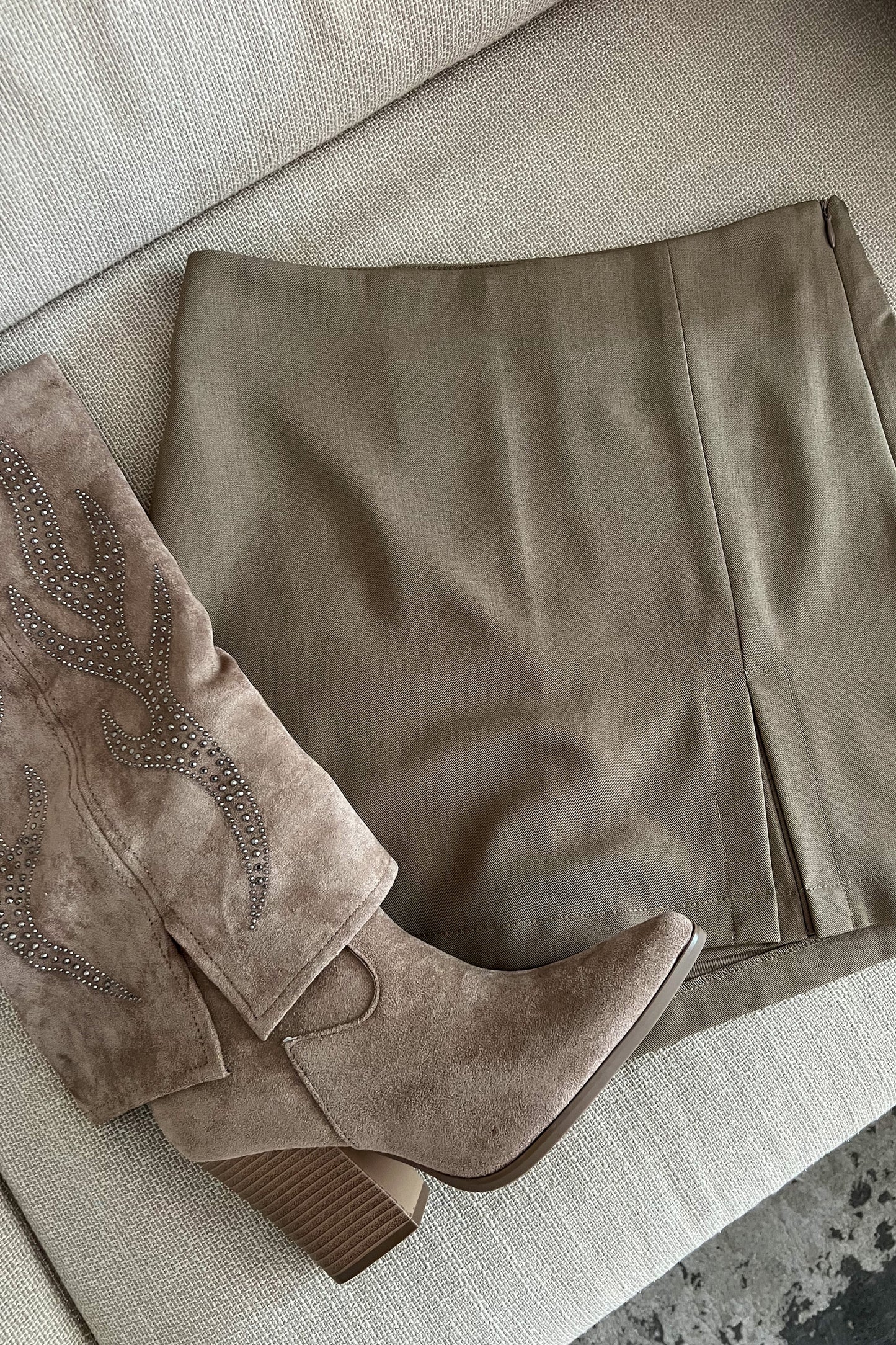 Jupe-short ANGELE taupe