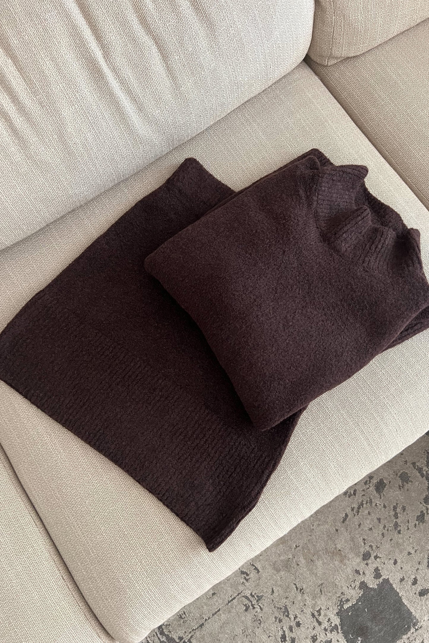 Ensemble en LAINE brun