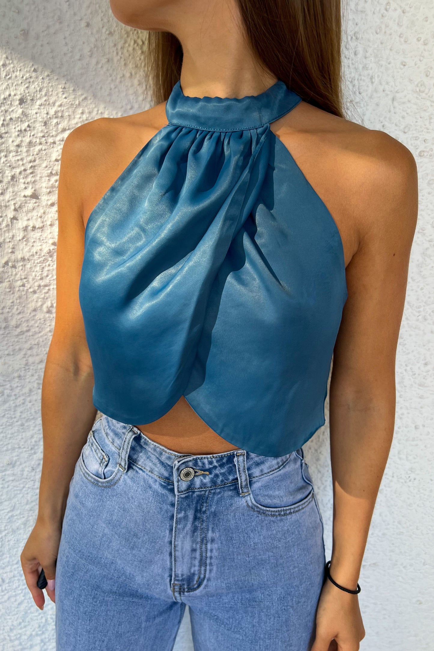 Dos nu satiné BLEU