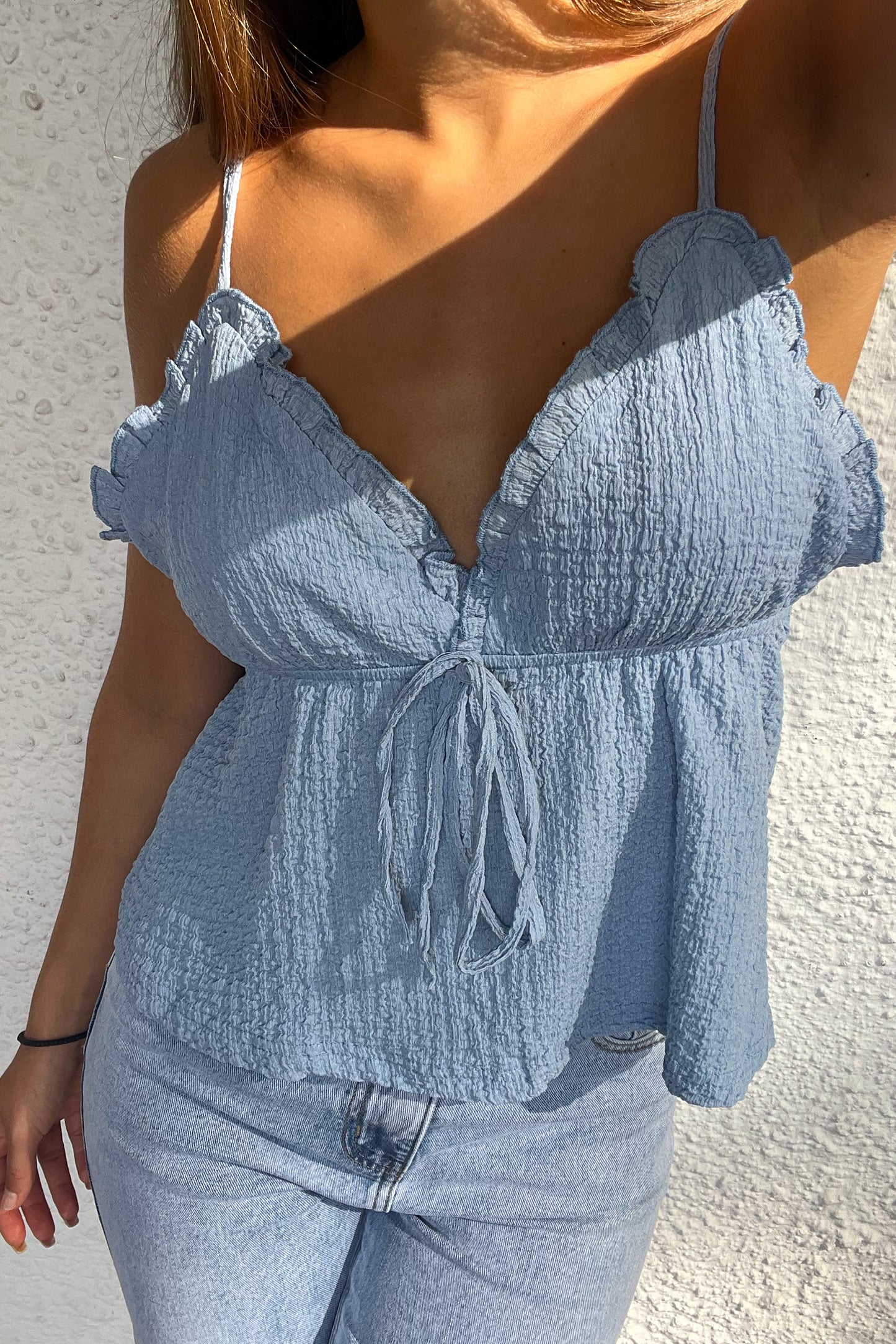 Top MADELYN bleu clair