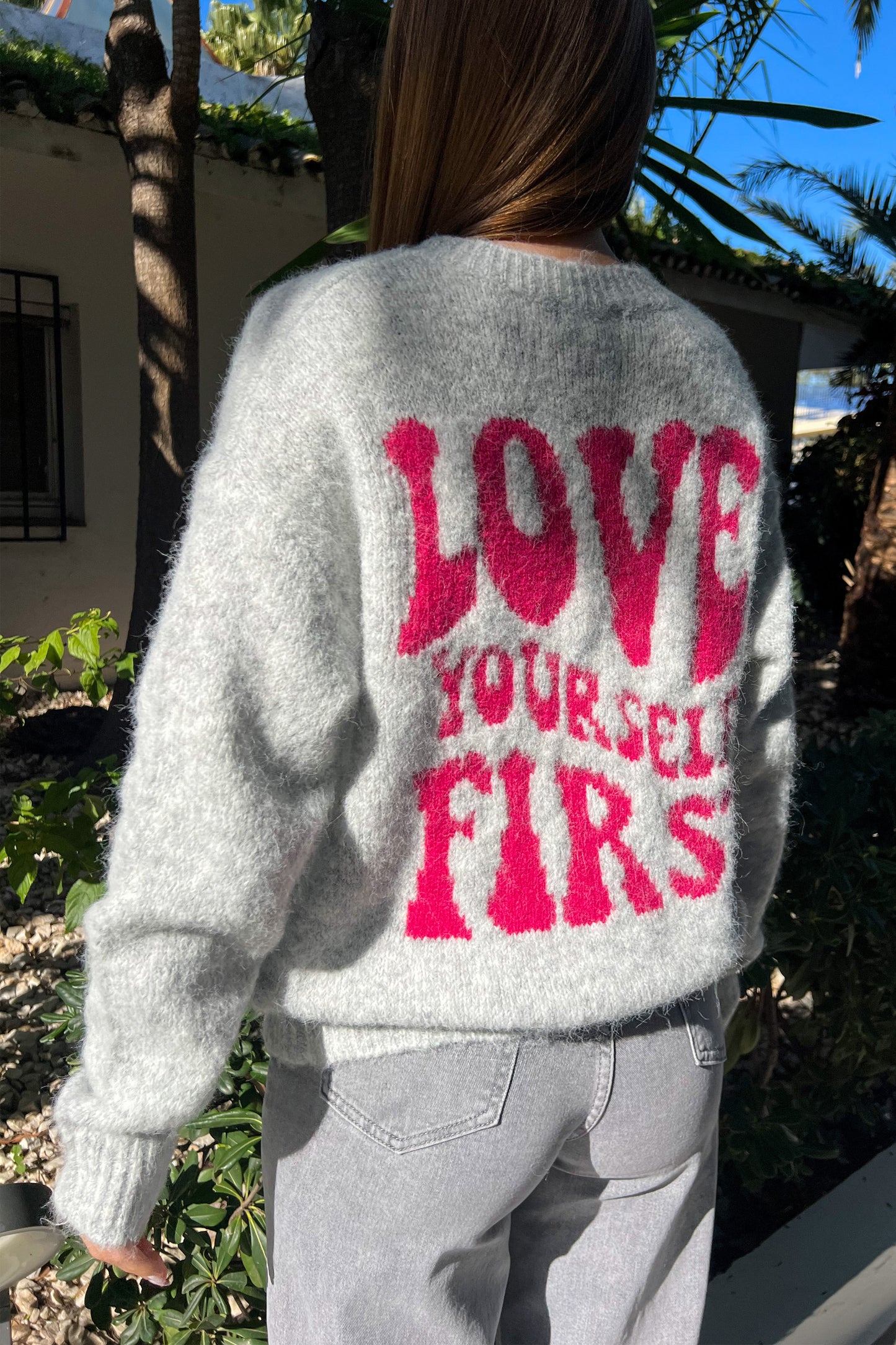 Pull LOVE gris