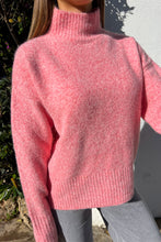 Charger l&#39;image dans la galerie, Pull col montant ROSE
