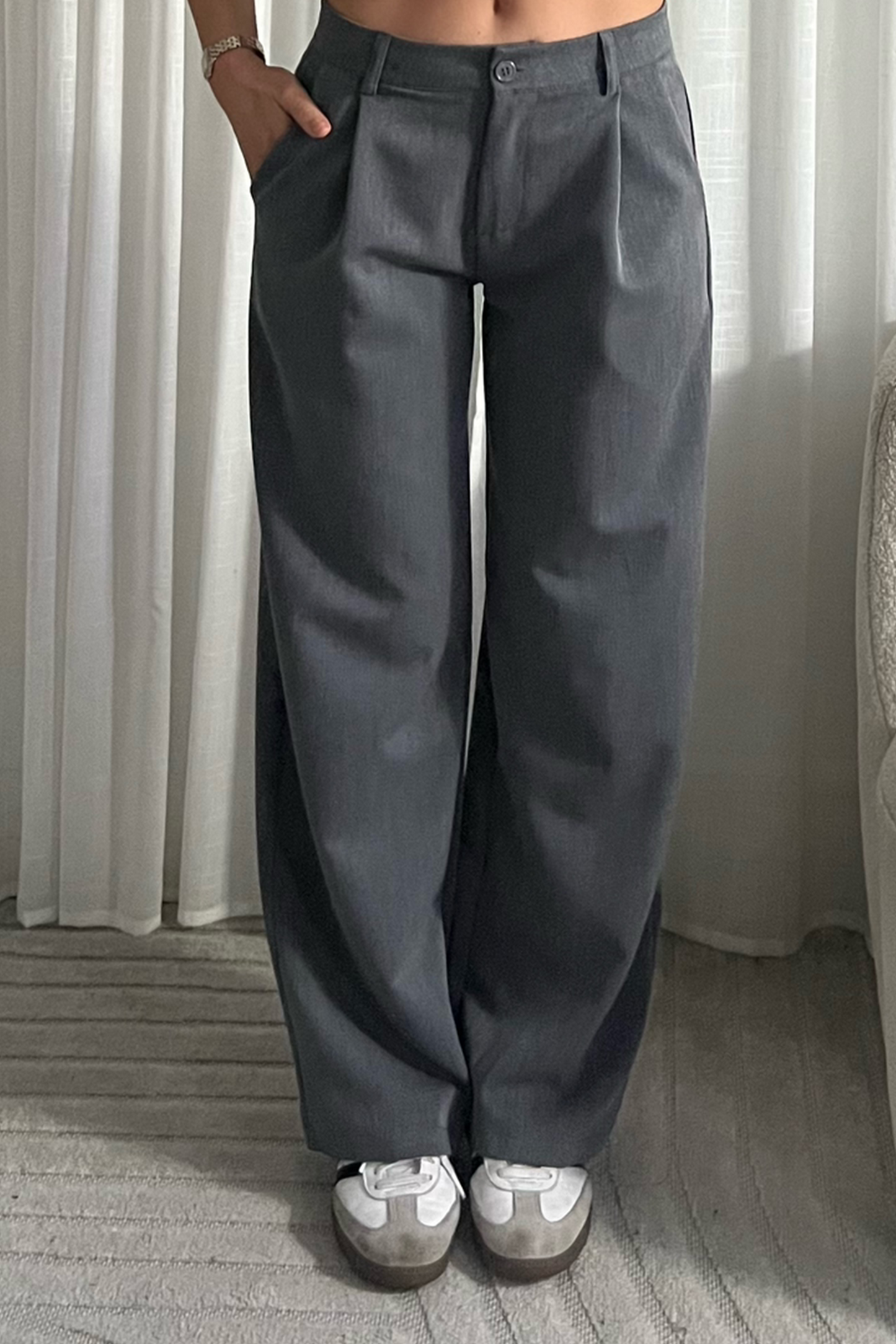 Pantalon LOW WAIST gris