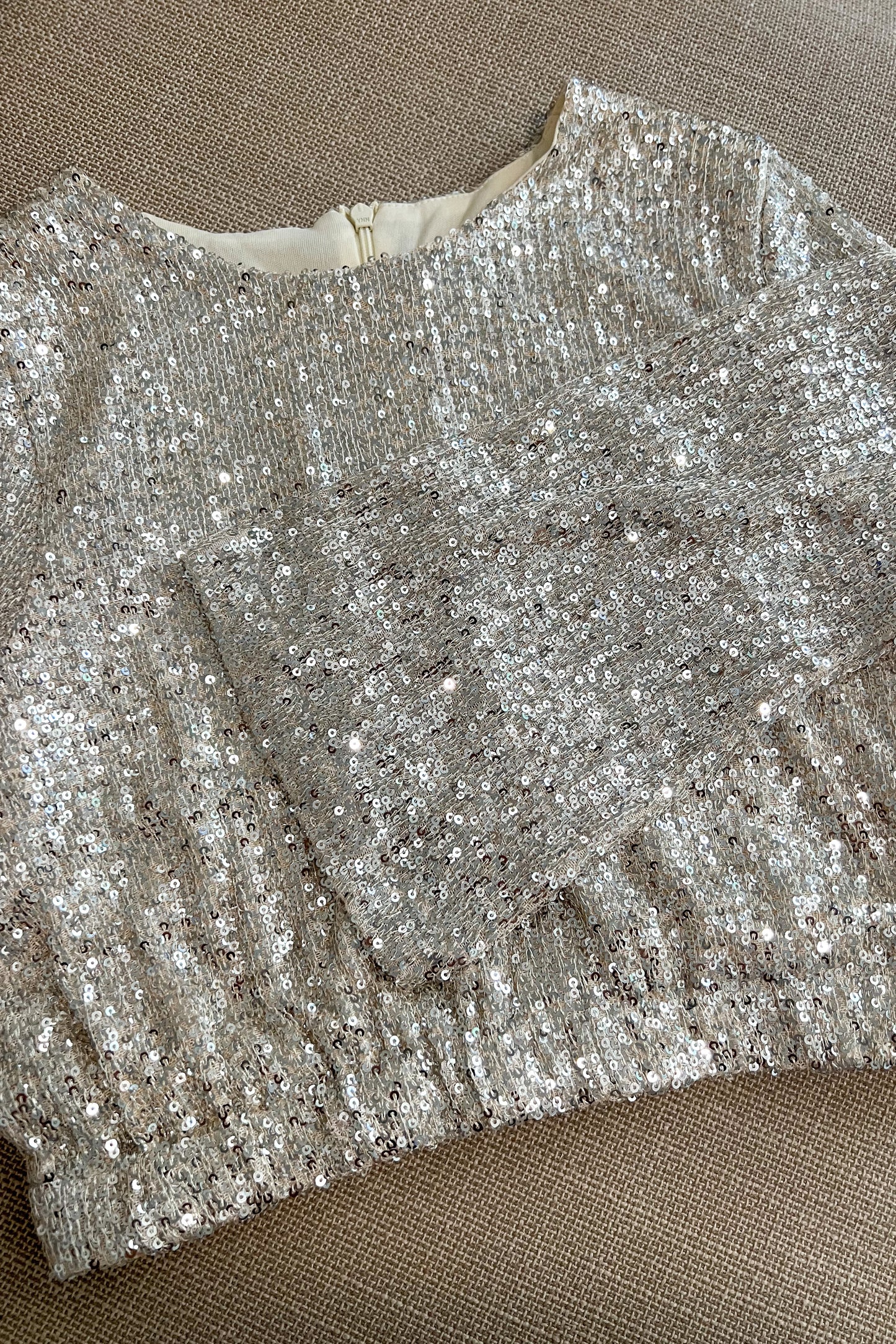 Blouse pailletée beige