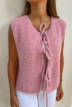 Charger l&#39;image dans la galerie, Gilet en laine ROSE
