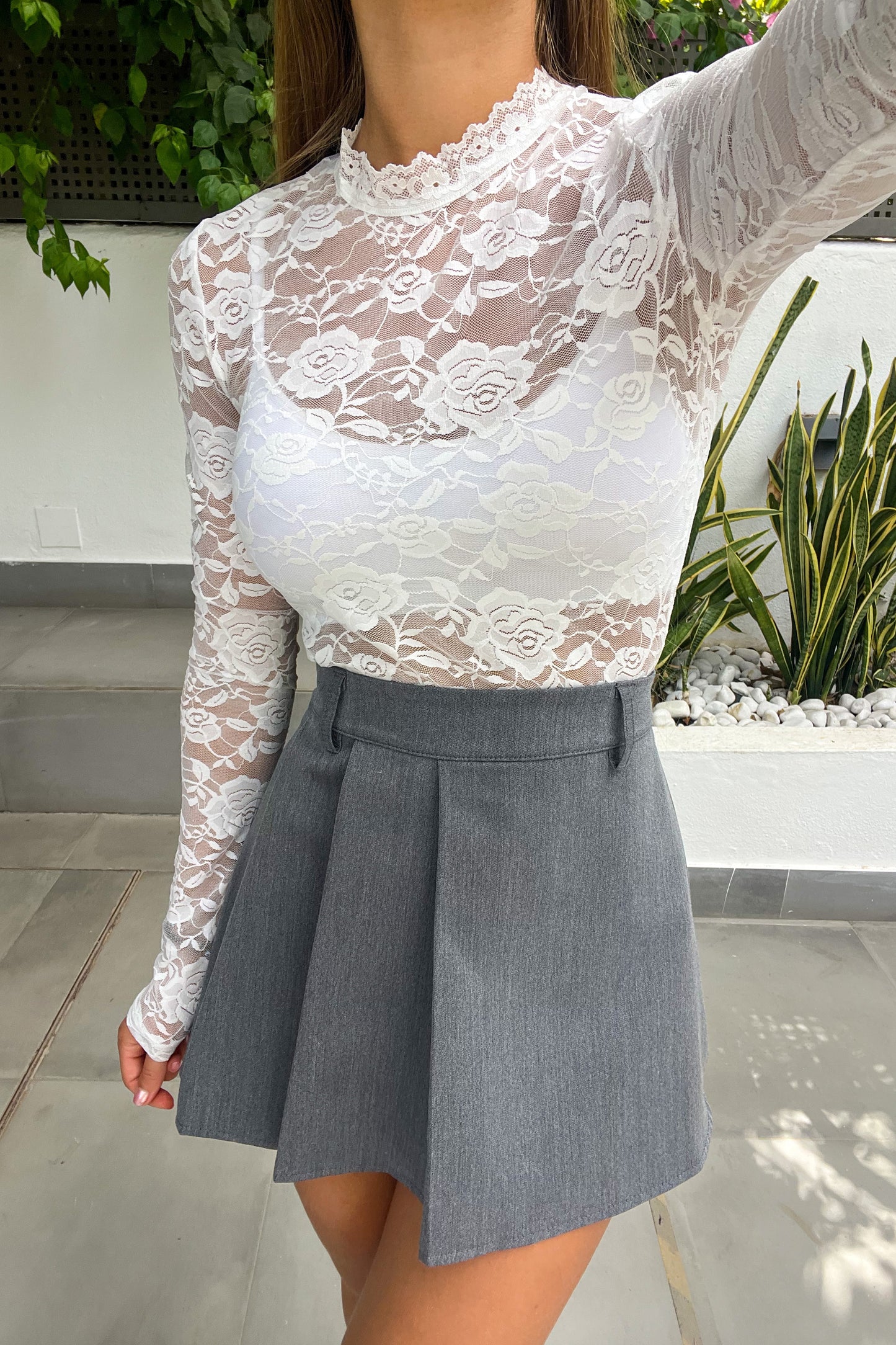 Jupe short écolière asymétrique GRISE