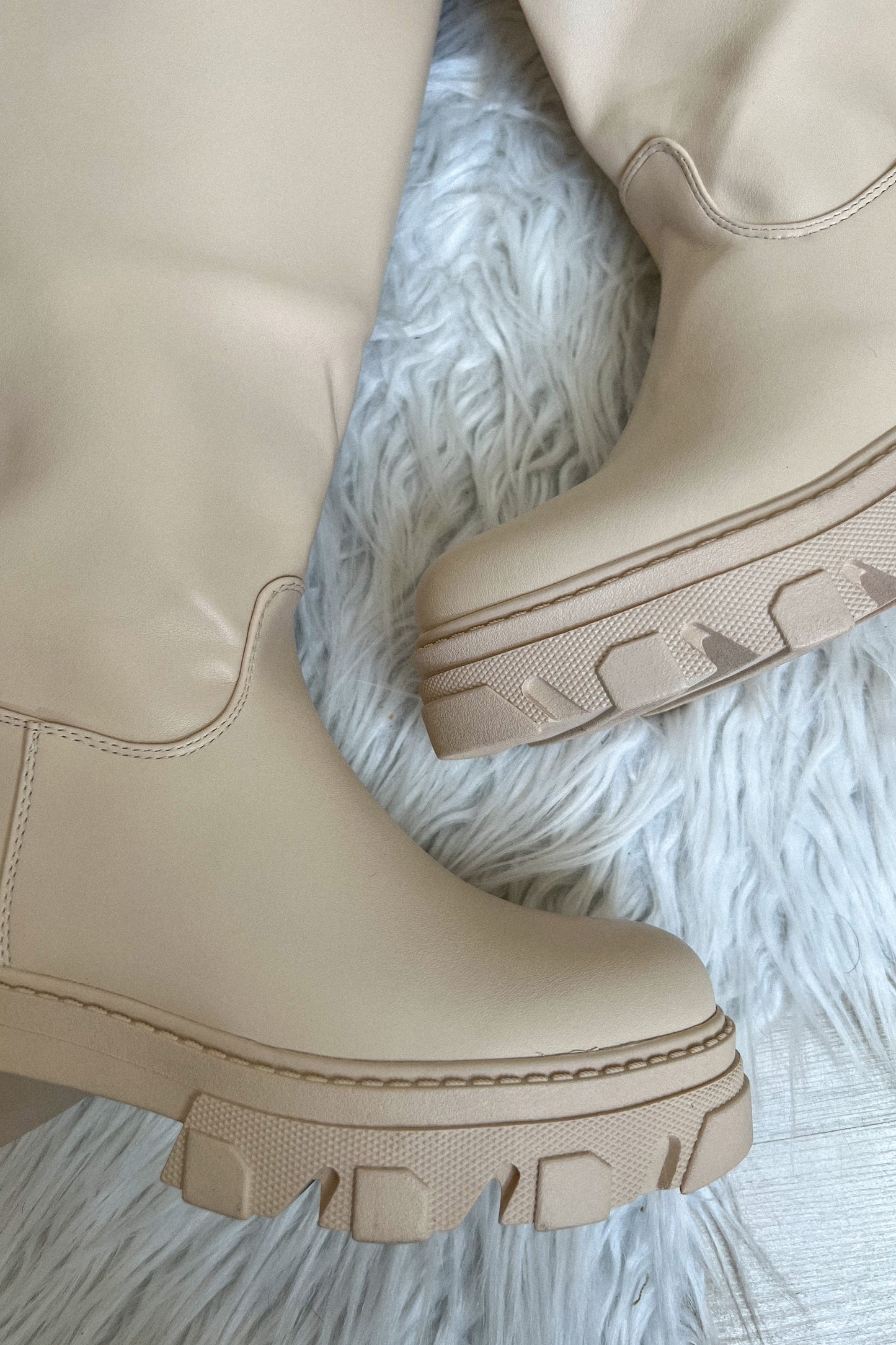 Bottes hautes beiges